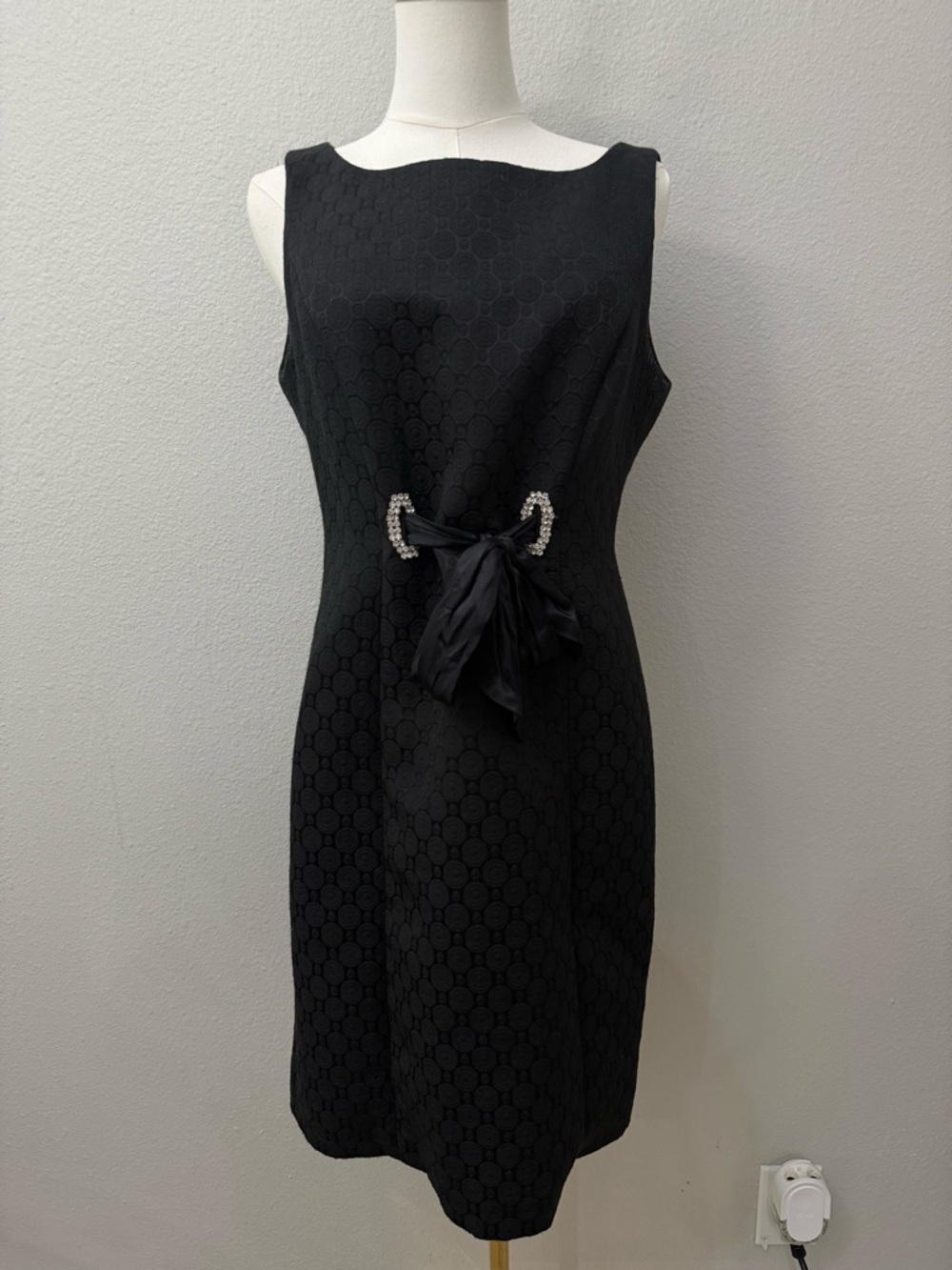Taylor Women's Black Jacquard Geometric Print Sheath Dress Size 8